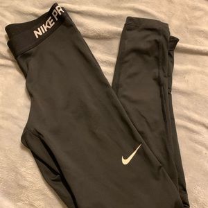 Nike pro leggings